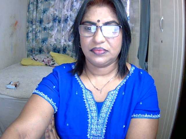 indiandelight001 live webcam show