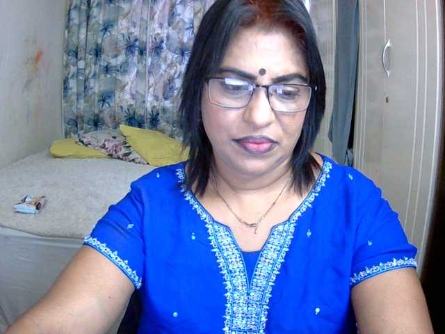 indiandelight001 live webcam show