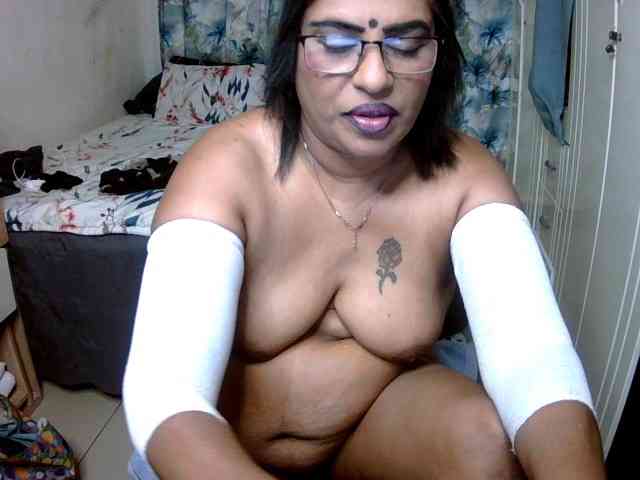 indiandelight001 webcam