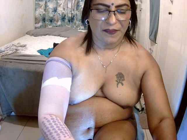 indiandelight001 webcam