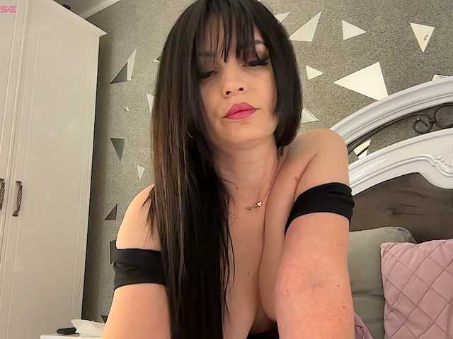 lovecoryna Live Cam pe BongaCams