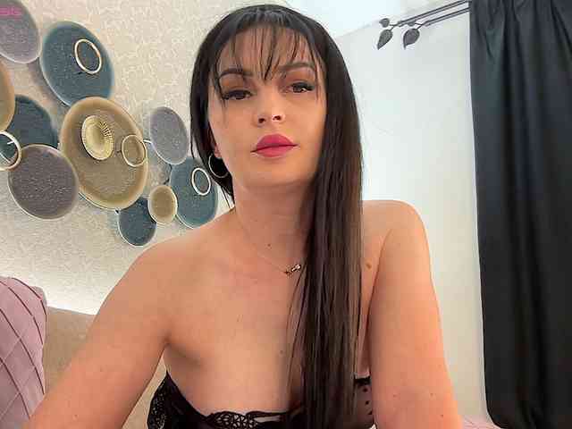 lovecoryna webcam