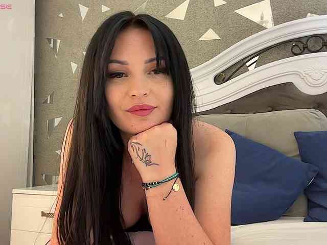 lovecoryna webcam