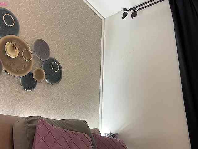 lovecoryna webcam
