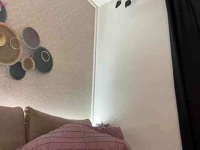lovecoryna webcam