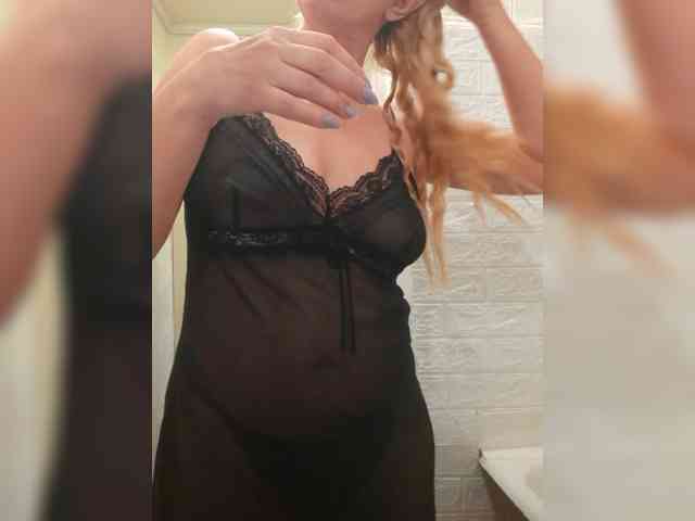 YourSweetMilf webcam