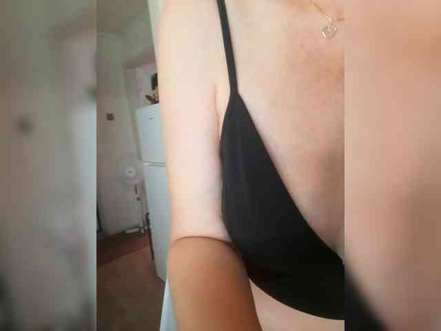 Modelo: YourSweetMilf