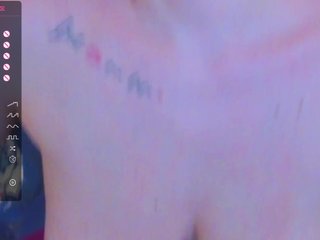 LikaStarrr1 Porn Show