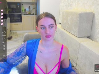 LikaStarrr1
