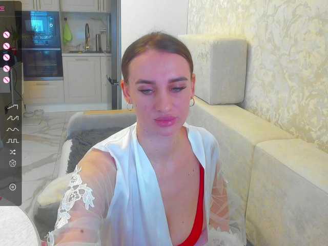 LikaStarrr1
