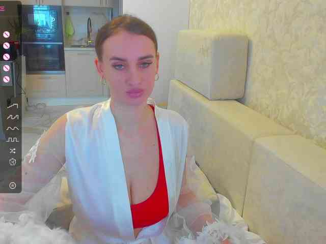 LikaStarrr1