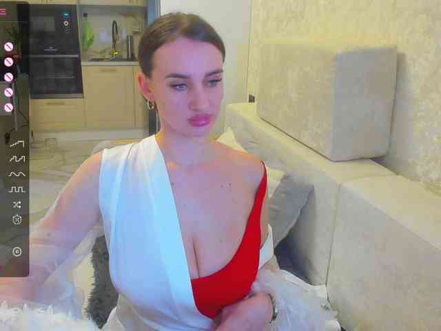 LikaStarrr1