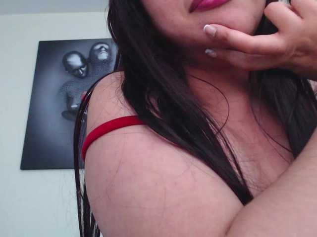 KatrinaRolandd live cam on BongaCams