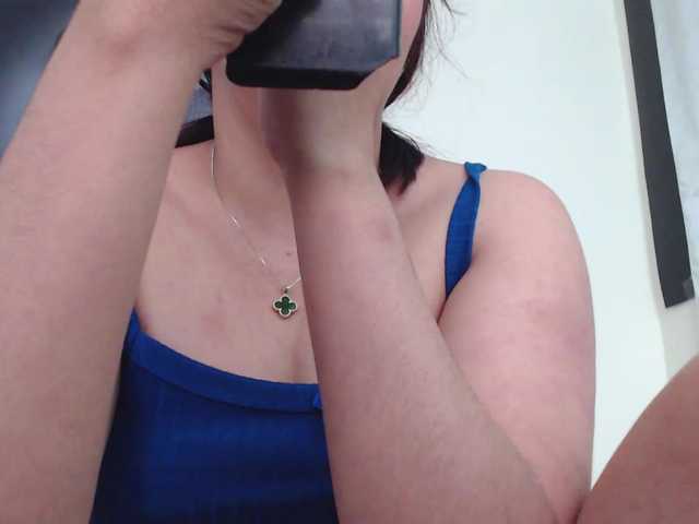 KatrinaRolandd live cam on BongaCams