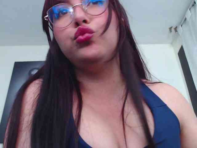 KatrinaR webcam