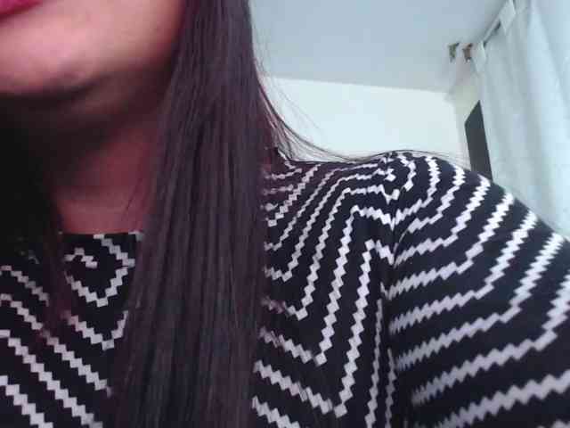 KatrinaR webcam