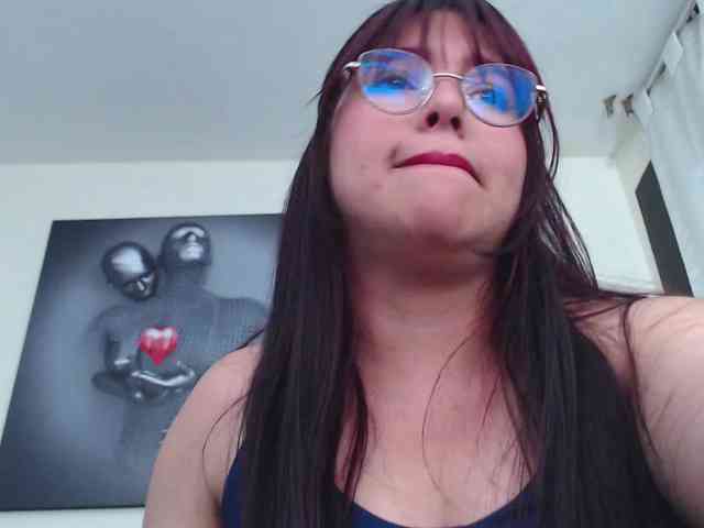 KatrinaR webcam