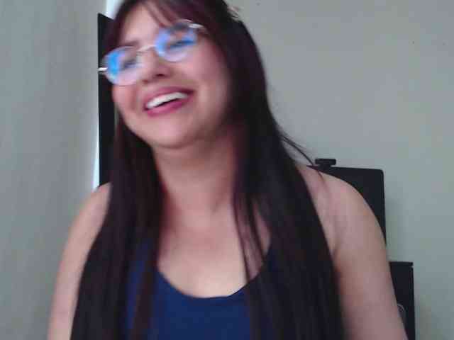 KatrinaR webcam