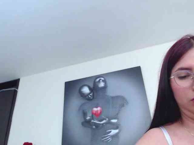 KatrinaR webcam