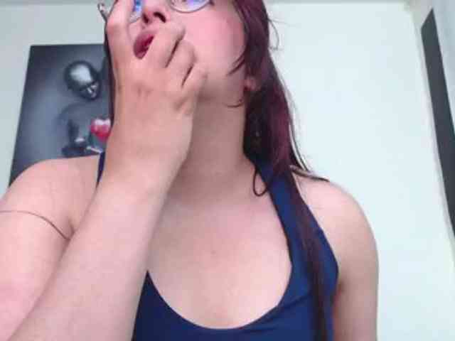 KatrinaR webcam