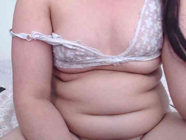 KatrinaR webcam
