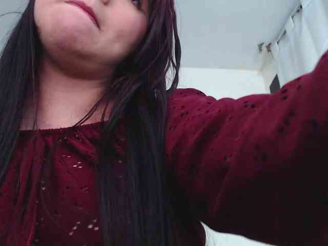 KatrinaR webcam