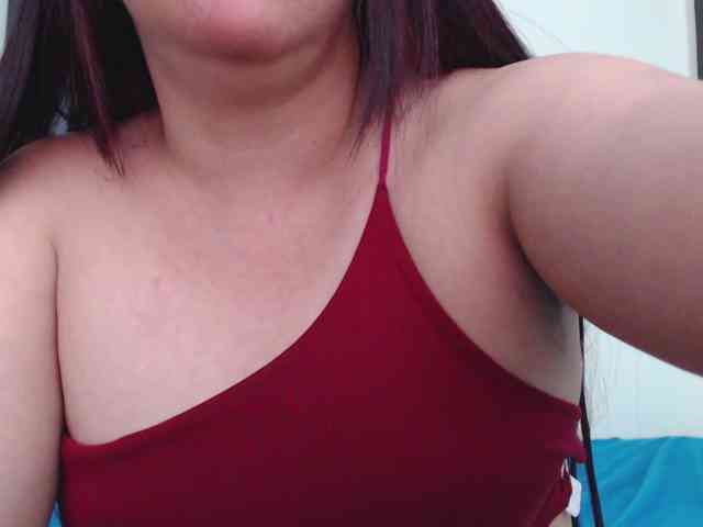 KatrinaR webcam