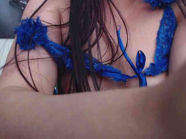 KatrinaR webcam