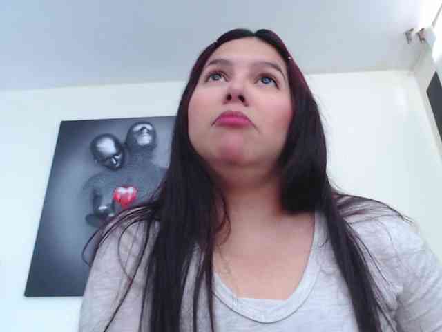 KatrinaR webcam