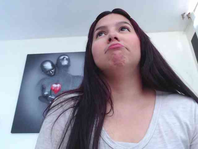 KatrinaR webcam