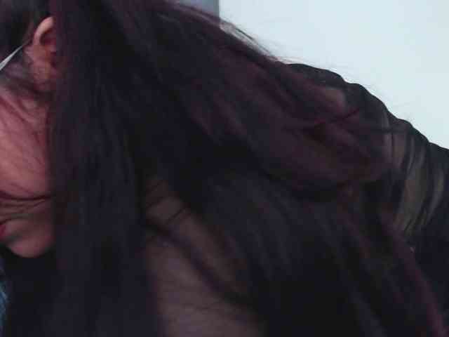 KatrinaR webcam