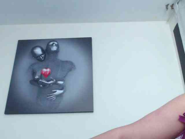 KatrinaR webcam