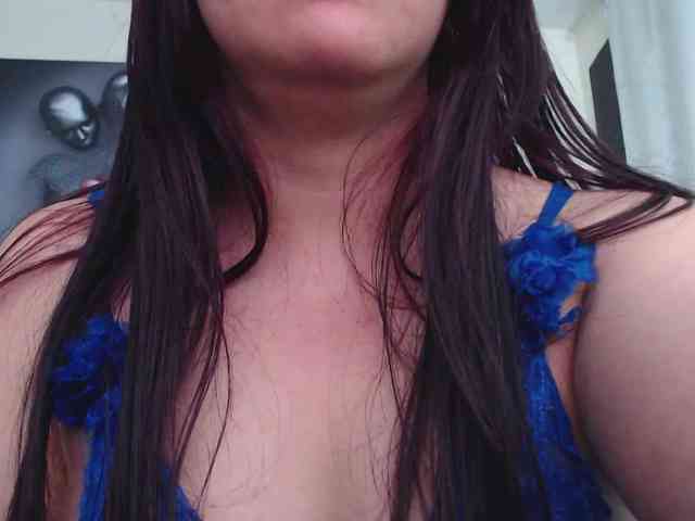 KatrinaR webcam