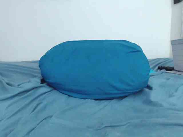 KatrinaR webcam