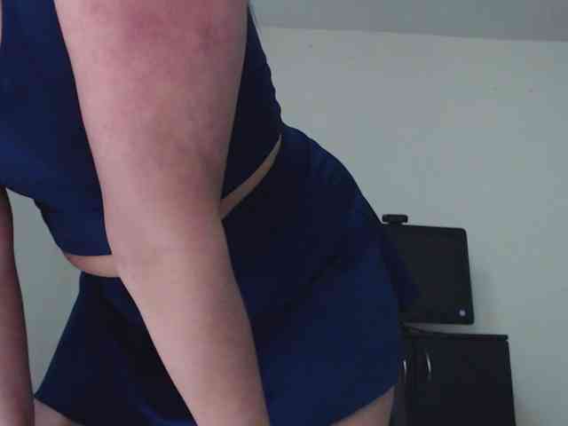 KatrinaR webcam