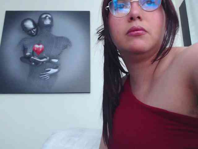 KatrinaR webcam