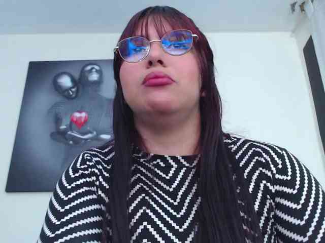 KatrinaR webcam
