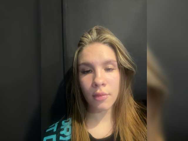 GoddessAsty live cam on BongaCams