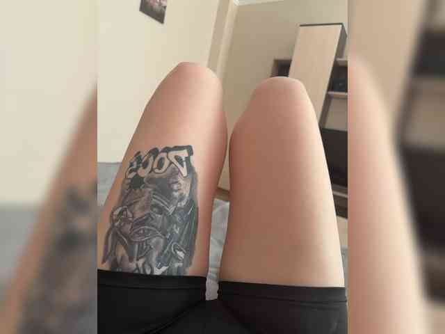 GoddessAsty webcam