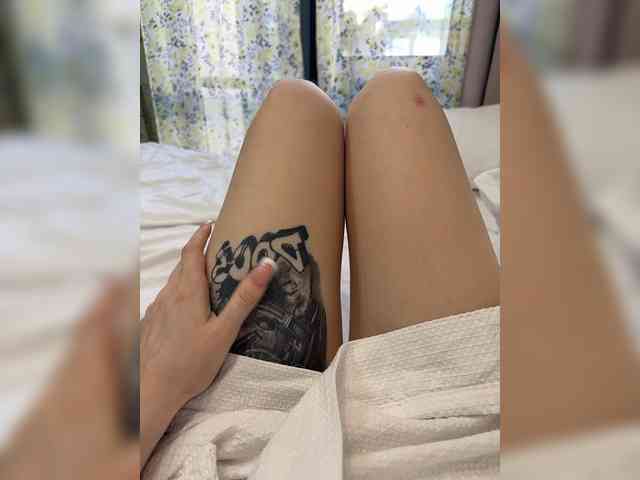 GoddessAsty webcam
