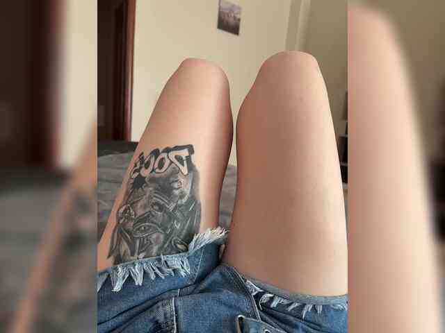 GoddessAsty webcam