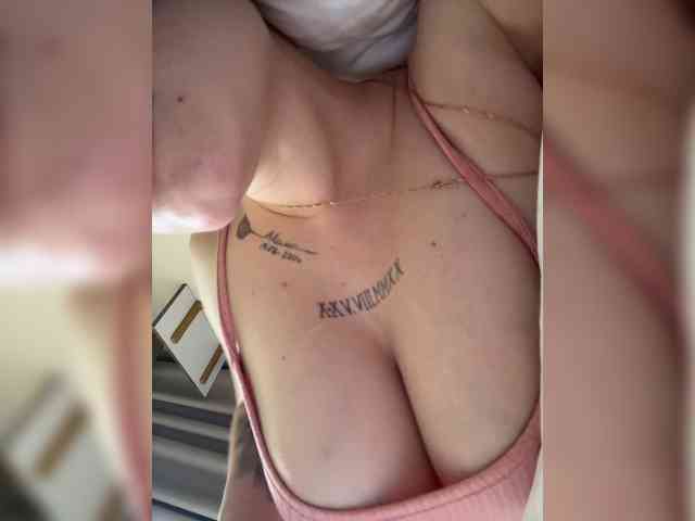 GoddessAsty webcam