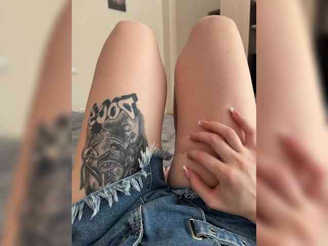 GoddessAsty webcam