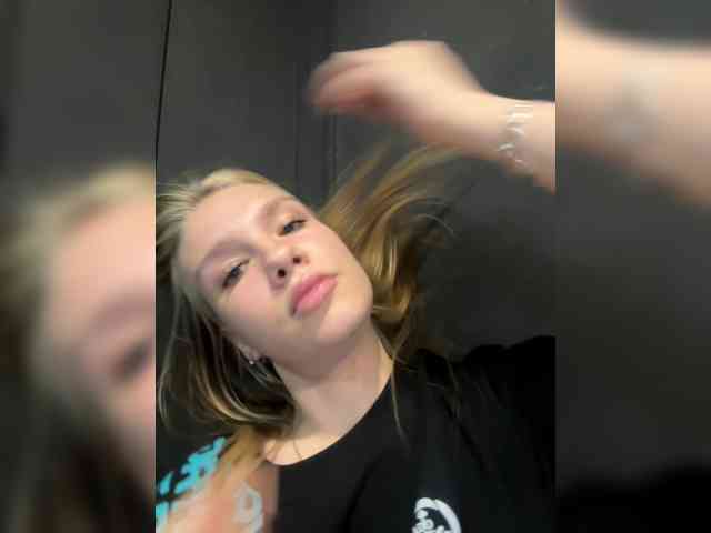 GoddessAsty webcam