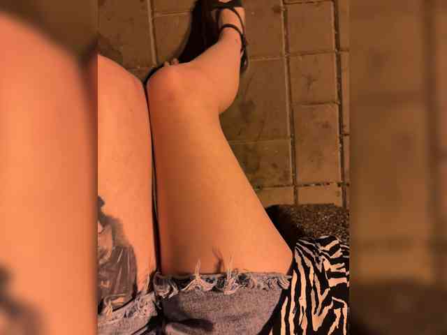 GoddessAsty webcam