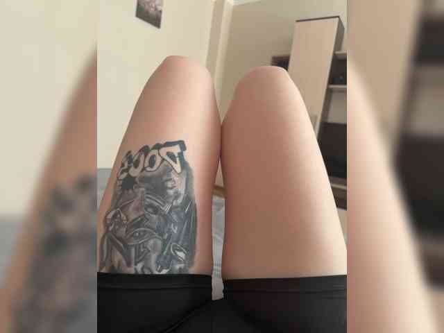 GoddessAsty webcam