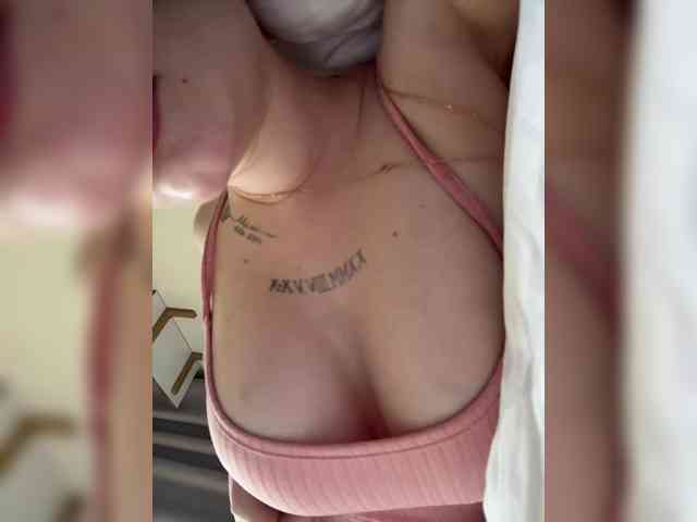 GoddessAsty webcam