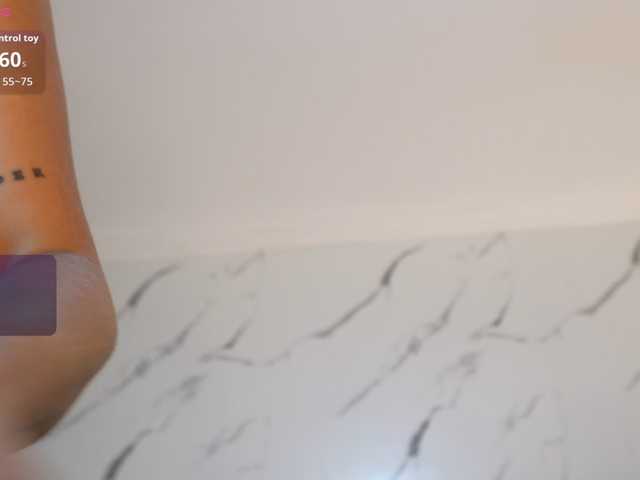 Annyy-Rosse live cam on BongaCams