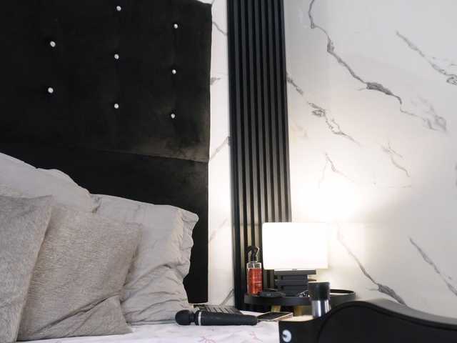 Annyy-Rosse live cam on BongaCams