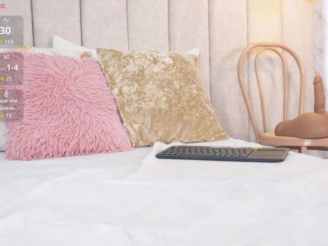 Annyy-Rosse's BongaCams show and profile